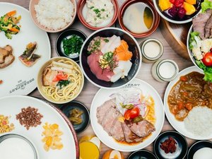 石垣島の食材にこだわり抜いた「八重山が詰まった朝食」