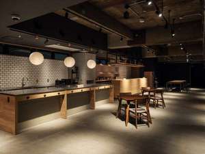 �y�k�C��:����z9C�z�e������