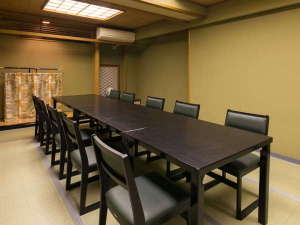 7名様以上のグループ様、テーブル席をご希望のお客様用の宴会場になります。