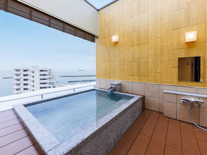 熱海温泉 お部屋食と源泉かけ流しの宿 ホテル貫一の施設写真1