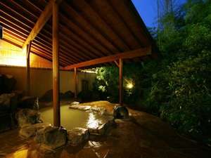 F̘IVCOpen-air bath (hot spring)