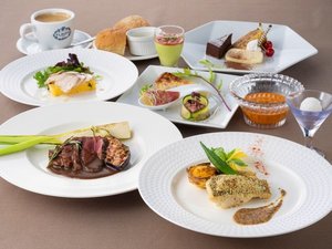 �y���[�H���z�O���[�h�A�b�v�t���R�[�X�B�O���[�h�A�b�v�����{�i�t�����`�𐥔񂲊��\���������B