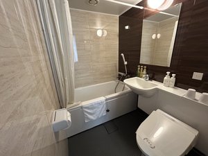 ���j�b�g�o�X