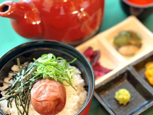 �y���͂���̃R�[�i�[�F���ւ��z�������Ђ�