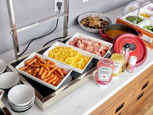 朝食ビュッフェ