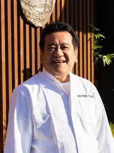 庖丁士として日本の伝統を継ぐ板前亭主
