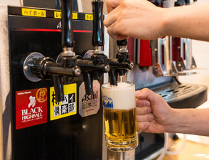 基本プランは夕食飲み放題付き。ビールや焼酎、梅酒など