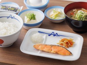 朝食