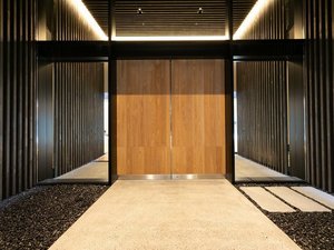 �G���g�����X