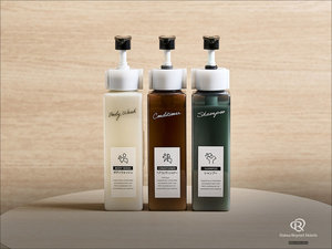 シャンプー類は使いやすい置き型ポンプ式