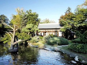 真鍋庭園