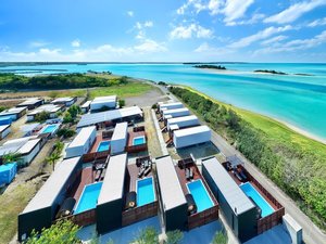 【沖縄県離島宮古島・伊良部島の貸し別荘・コテージ・ヴィラ・コンドミニアム】クリスタルパーク久松