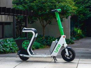 有料電動キックボード「Lime」