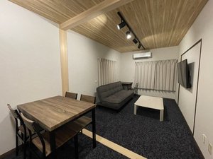 Guest house  TOMORI̎{ݎʐ^1