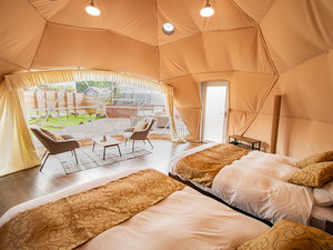 �t�H���X�g�O�����s���O���]�[�g�ŁuITU�v�̎{�ݎʐ^1