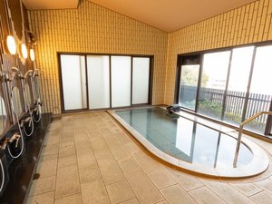大浴場・男湯オーシャンビューの大浴場でリフレッシュ&リラックス