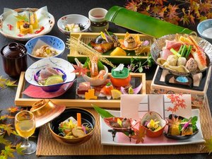 【上州味覚会席〜秋】国産牛や群馬名物おっきりこみなど、上州の味覚を盛り込んだ秋の会席です。