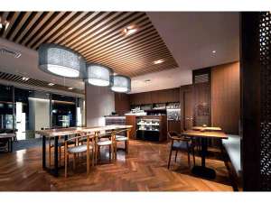 ���̘V�܁A�O�c���肪�^�c����uNOKU Cafe by �O�c����v