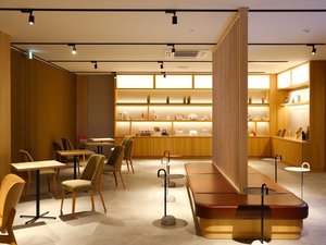 ラウンジ