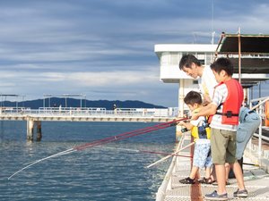 糸島観光/白糸の滝福岡県指定の名勝。手ぶらでOK♪釣り竿など必要な道具のレンタルは料金に含まれる