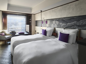 �_�[���E�I�� ���s�^�o�������E�O���[�v�̎{�ݎʐ^1