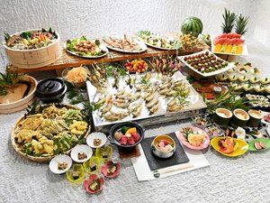 【夕食バイキング】熊野の食材、郷土料理など約30種のお料理をご用意。(一例。アルコール類は別料金)