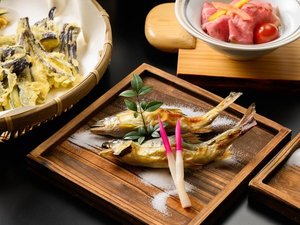 【7月〜9月ハーフバイキング】炭火で焼いた鮎の塩焼きも食べ放題です