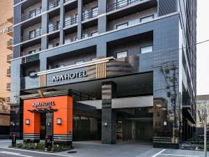 ホテル正門外観