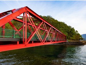 ■支笏湖「山線鉄橋」※千歳市指定有形文化財