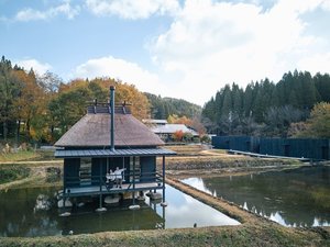 ≪ご当地茅葺きカフェ≫