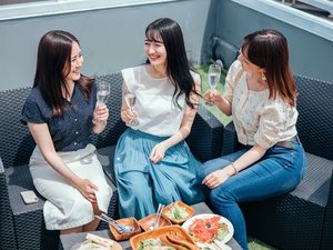 女子会イメージ