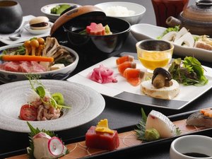 *【夕食一例】姉妹館・御幸荘花結びでお召し上がりいただきます