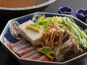 *【夕食一例】姉妹館・御幸荘花結びでお召し上がりいただきます