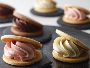 *【ソと菓】新鮮なクリームをふんだんに使った生のバターサンド