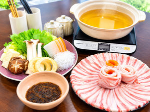 <しゃぶしゃぶ食べ放題>豚肉、もずく、キャベツが食べ放題の人気の夕食