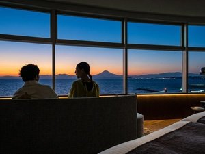 Sunset Luxury / �T���Z�b�g���O�W���A���[(�C��)47�u