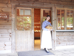 【プリンスパン工房】道産の小麦をはじめ素材にこだわったホテルメイドのパン、名産品を販売しております。