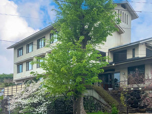 �y�R����:�Θa�E�����E���R�z�b�B�ŌÂ̌���ƃ��C���̏h �≺���򗷊�