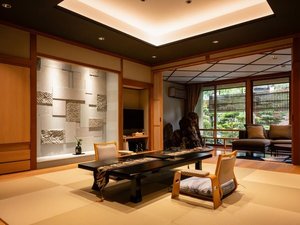 【福井県芦原の露天風呂付き客室のある宿】伝統旅館のぬくもり 灰屋