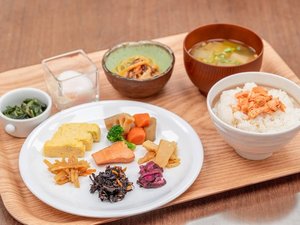 朝食