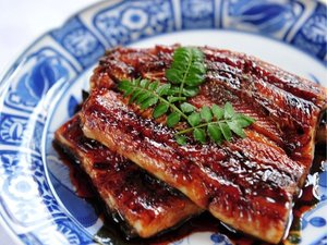 ファン続出の高島屋の「うなぎの蒲焼き」板長の自信作です。