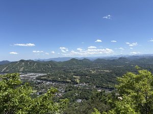離山から見える軽井沢町