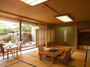 【庭園露天風呂付特別室80平米/萌葱】