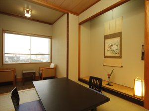 坪庭付和室一例
