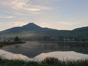 早朝の白樺湖