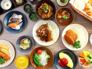 ◆朝食<レストラン「OASIS」>『味めぐり小鉢横丁』ご当地逸品と朝の彩り献立