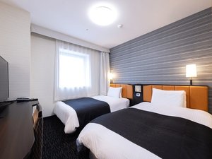 最上階(8階)ツイン 禁煙室(広さ16u/ベッド幅120cm長さ195cm)