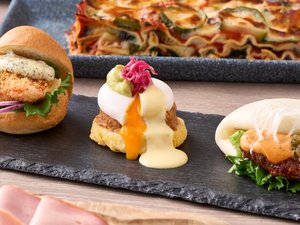 朝食ビュッフェ2026マルシェ バーガー三種
