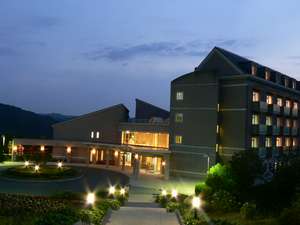 �y���R��:����E�����z�쓌�o�����^�C���z�e��