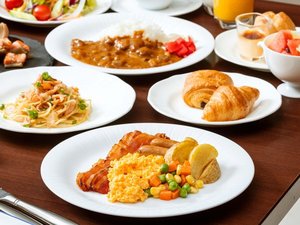 朝食ビュッフェ